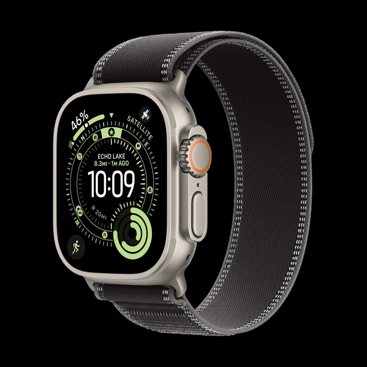 Apple Watch Ultra 3 (2025), 49 мм корпус из титана цвета «Natural», ремешок Trail Loop размера S/M цвета «Black/Charcoal»