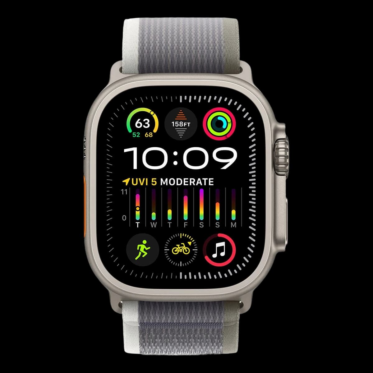 Apple Watch Ultra 2 (2023), 49 мм корпус из титана цвета «Natural», ремешок Trail Loop размера S/M цвета «Green/Gray»